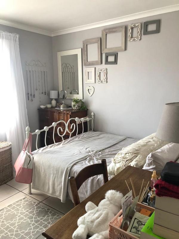 To Let 2 Bedroom Property for Rent in Vredekloof East Western Cape